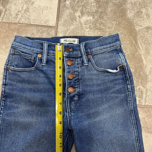 Madewell 10" High Rise Skinny Jeans – Button Front Edition (Size 26) - Picture 9 of 16